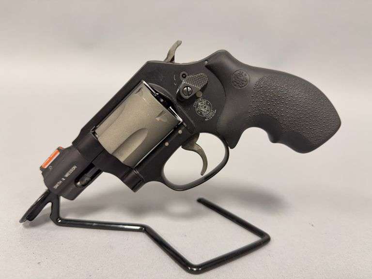 Smith & Wesson 357 Revolver, Model Airlite PD, SN CJE0974 image