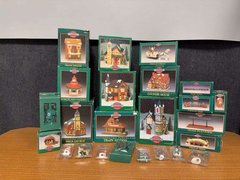 Tote of Memories Collection village pieces and accessories image