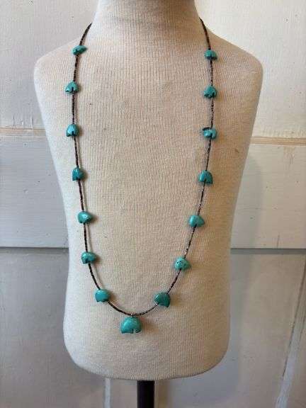 Heishi and turquoise bear fetish necklace 27 grams image
