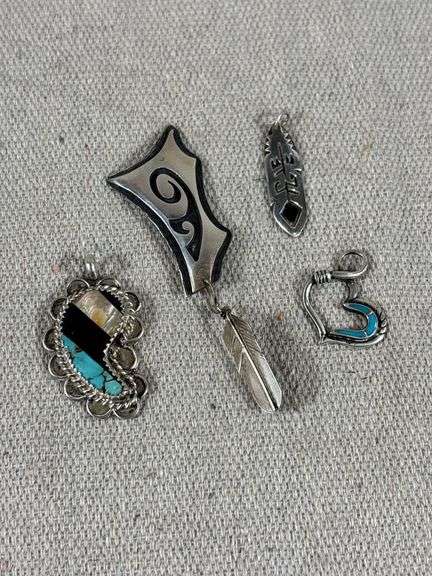 Four unmarked pieces - pendants etc image