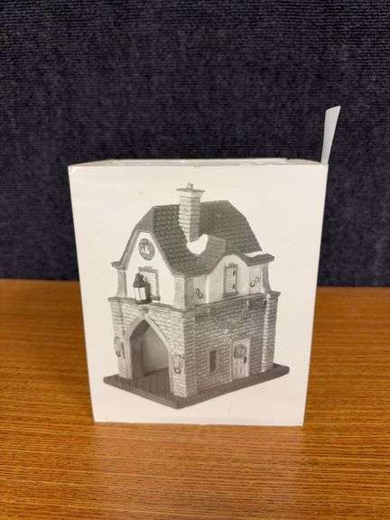 Dept 56 Heritage Village Collection “Gate House” image