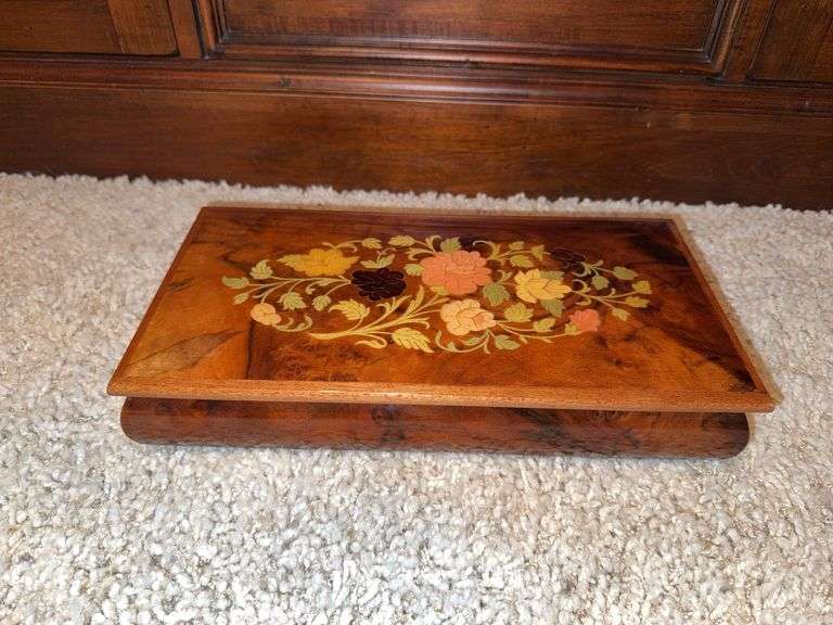 Reed & Barton Marquetry music box 6.5 x 12.5 image