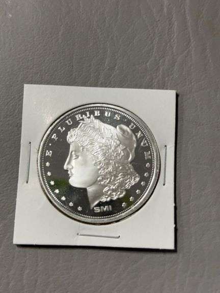 One Troy silver ounce resembling Morgan dollar by Sunshine Mint image