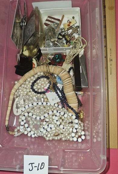 Jewelry Tagged J-10 image