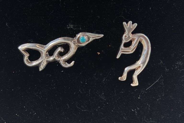 Unmarked Kokapelli and roadrunner brooches 9 g total weight image