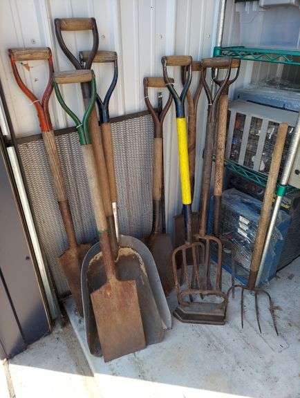 Long handled lawn & garden tools, shovels image