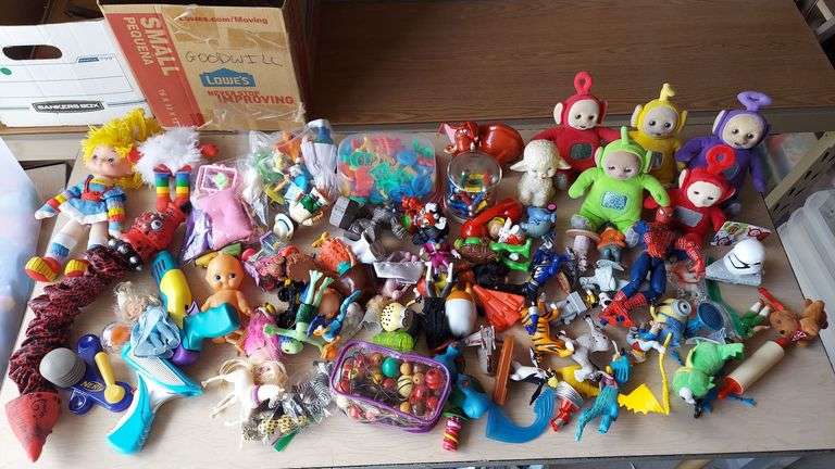Childrens toys includes Teletubbies, Holly Hobbie, TMNT and more image