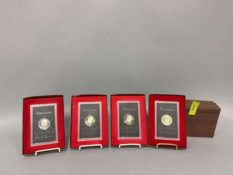 (3) 1971 Eisenhower United States proof dollars and (1) 1974 image