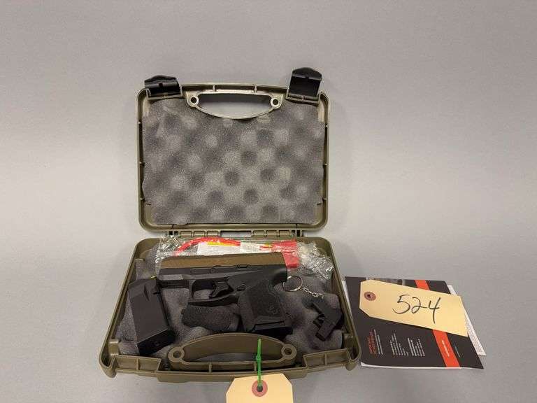 Taurus 9MM Pistol, Model GX4, SN 1GA33523 image