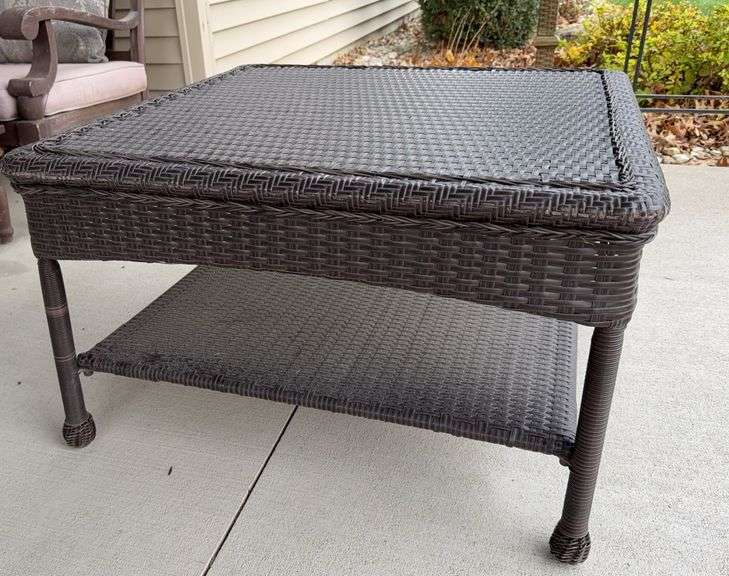 33" plastic wicker coffee table image