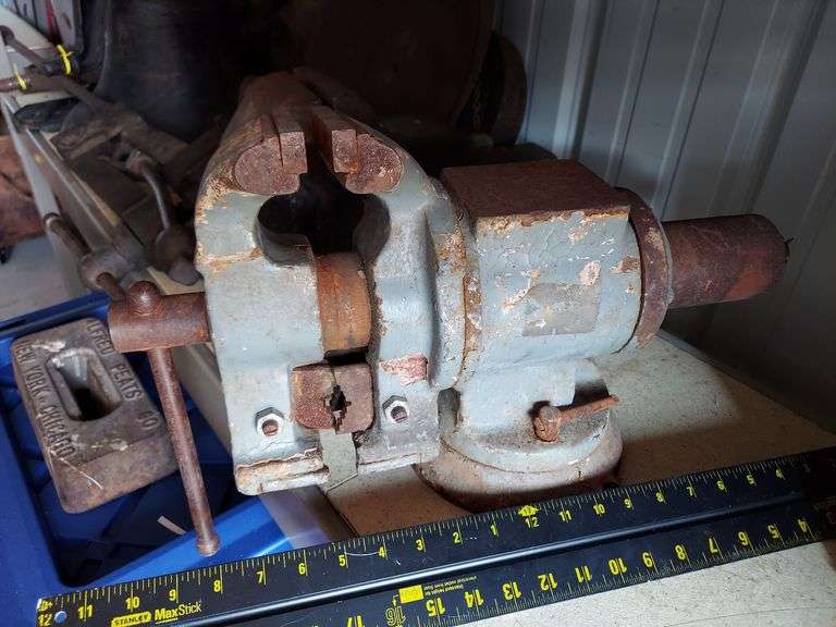 Large Bench Vise image