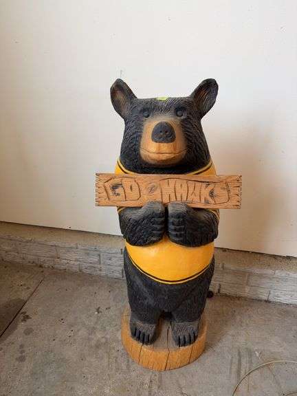 Go Hawks 36" chainsaw carving bear image
