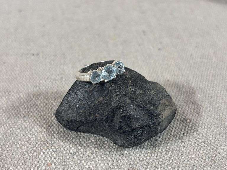 Sterling and topaz? three stone ring size 6, 3 g total weight. image
