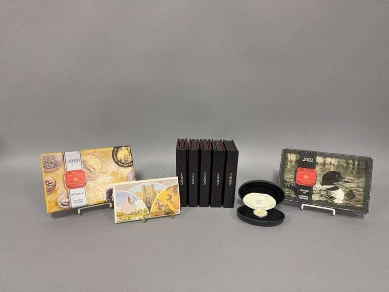 Canadian money as shown image