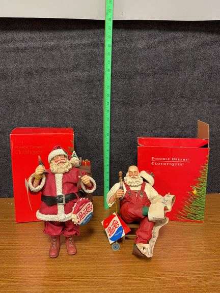 Two Clothtique figurines-"Santa’s Pepsi Break" and “Pepsi-Cola Santa” image