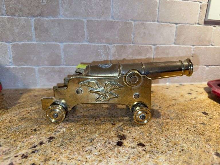 Brass cannon 6" barrel 8.5" overall image