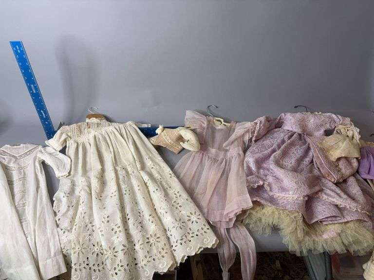 Vintage girl linens image