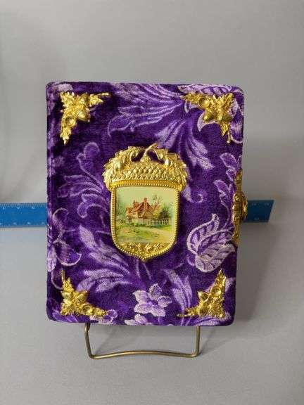 8x11 photo book with photos, in excellent condition image