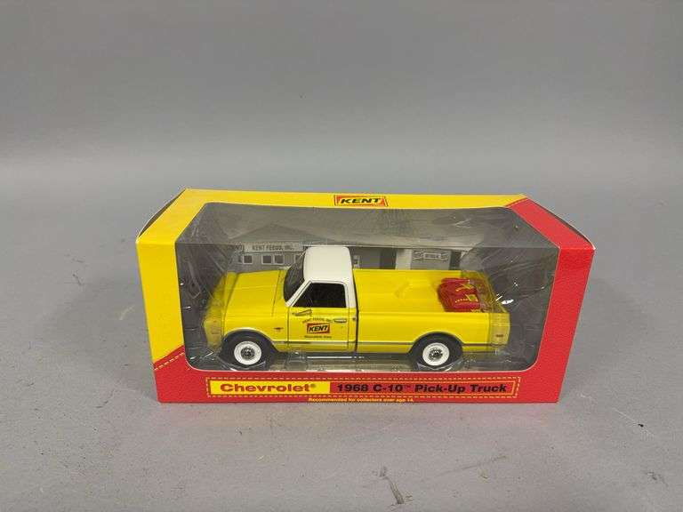 1:25 scale First Gear Kent Chevrolet 1968 C-10 Pick-Up Truck image
