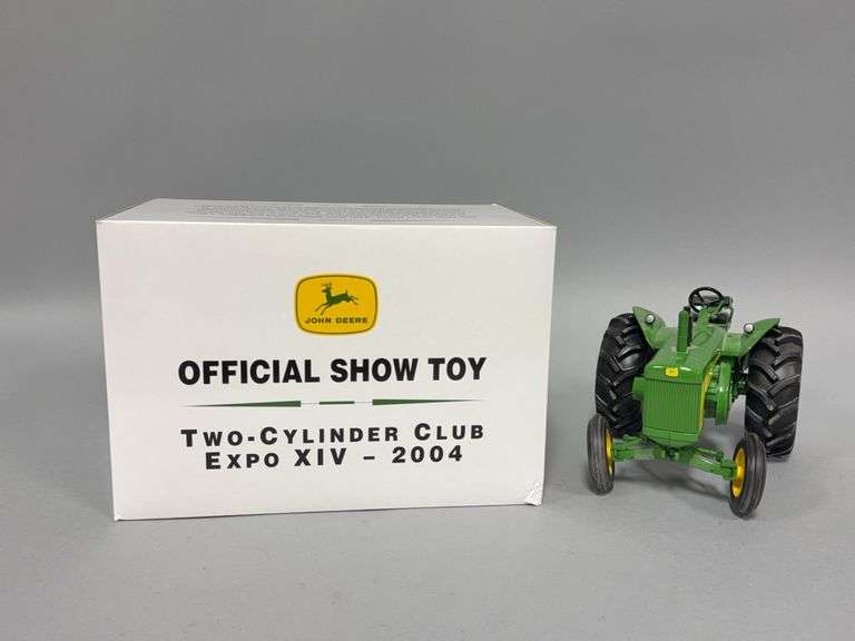 1:16 scale Ertl John Deere Model 830 Rice Special tractor Official Show Toy Two Cylinder Club Expo XIV 2004 image
