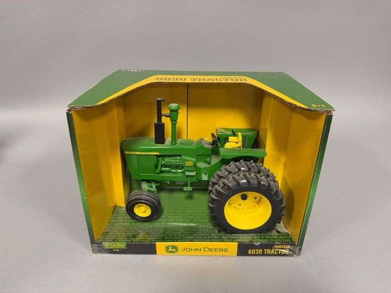 1:16 scale Ertl John Deere 6030 tractor image
