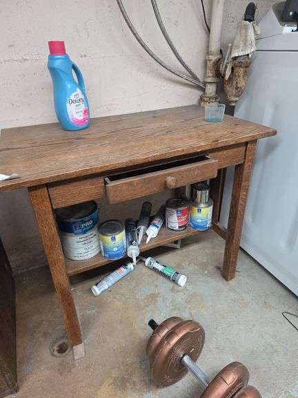 Table 34X21X28. Stair carry image