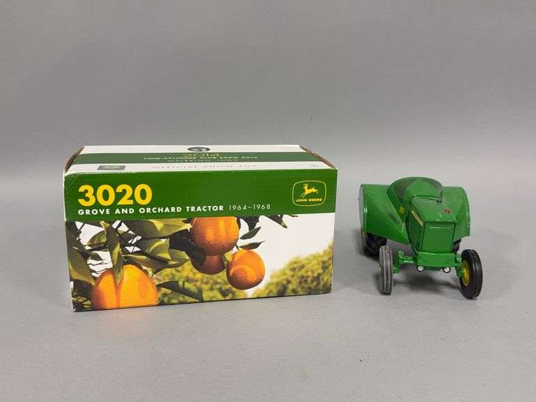 1:16 scale Ertl John Deere Model 3020 Grove and Orchard tractor 1964-1968 2014 Teo Cylinder Club Expo XXIV image