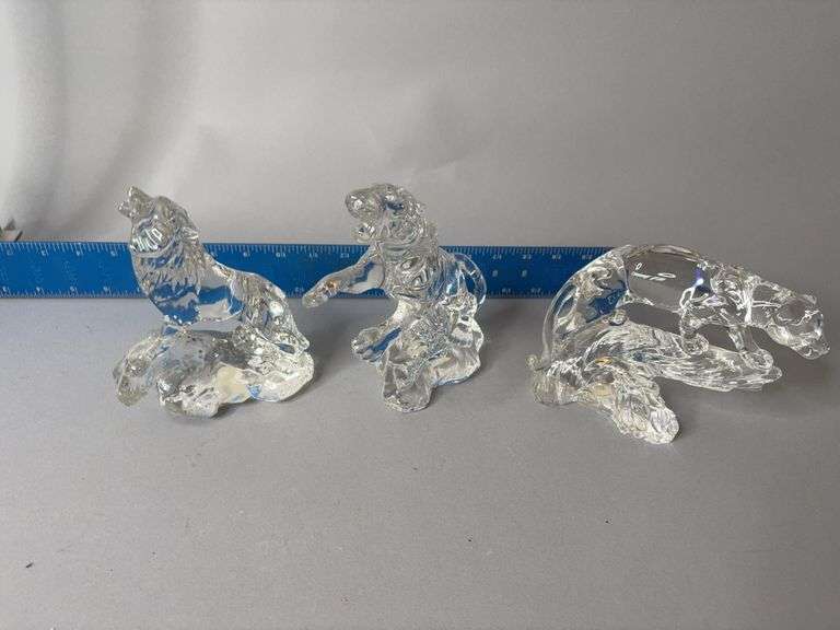 Three Wonders of the Wild lead crystal animal figurines image