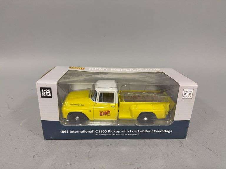 1:25 scale First Gear Kent Replica 2018 1963 International C1100 Pickup with Load of Kent Feed Bags image
