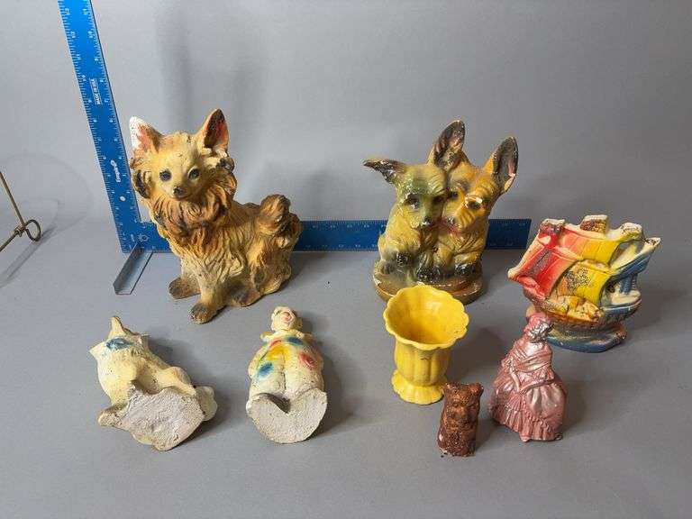 Chalkware figurines image