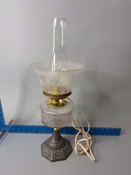 21” tall electric lamp image