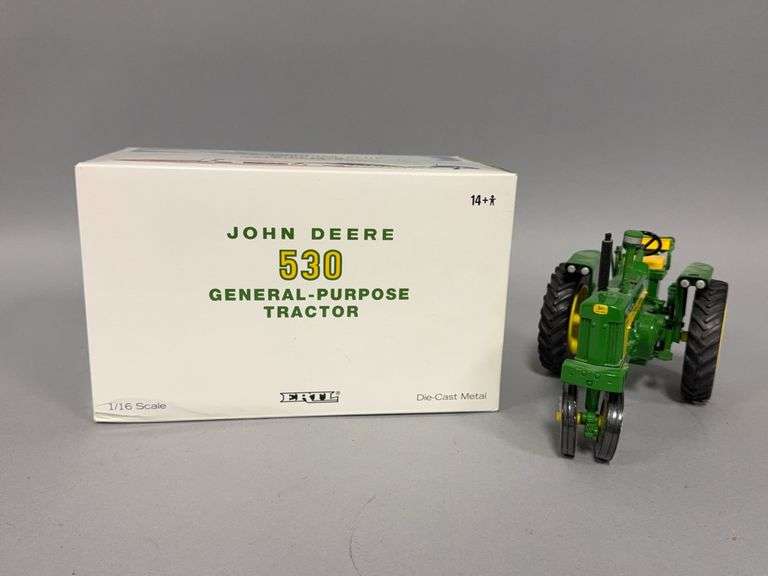 1:16 scale Ertl John Deere Model 530 General Purpose tractor Two Cylinder Club Expo XVII 2007 image