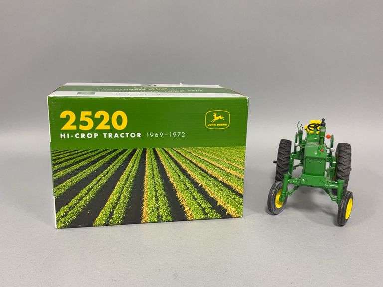 1:16 scale Ertl John Deere Model 2520 Hi-Crop tractor 1969-1972  2013 Two-Cylinder Club Expo XXIII image