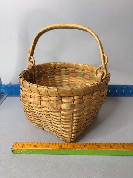Woven basket with handle Emma Big Bear basket? image