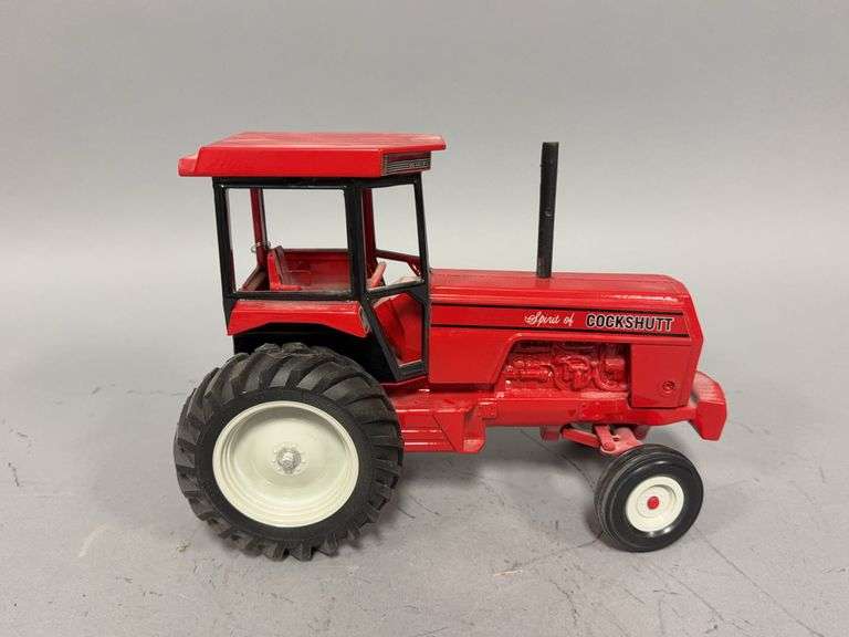 1:16 scale Scale Models Spirt of Cockshutt tractor image