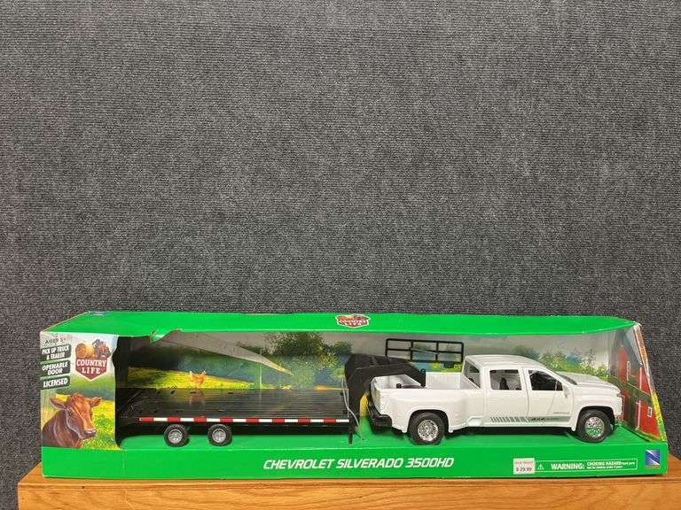 New Ray Country Life Chevrolet Silverado 3500HD image