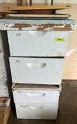 Hive boxes, base, lid (3) 9.5", (1) 6.5" 3 with frames, 1 without