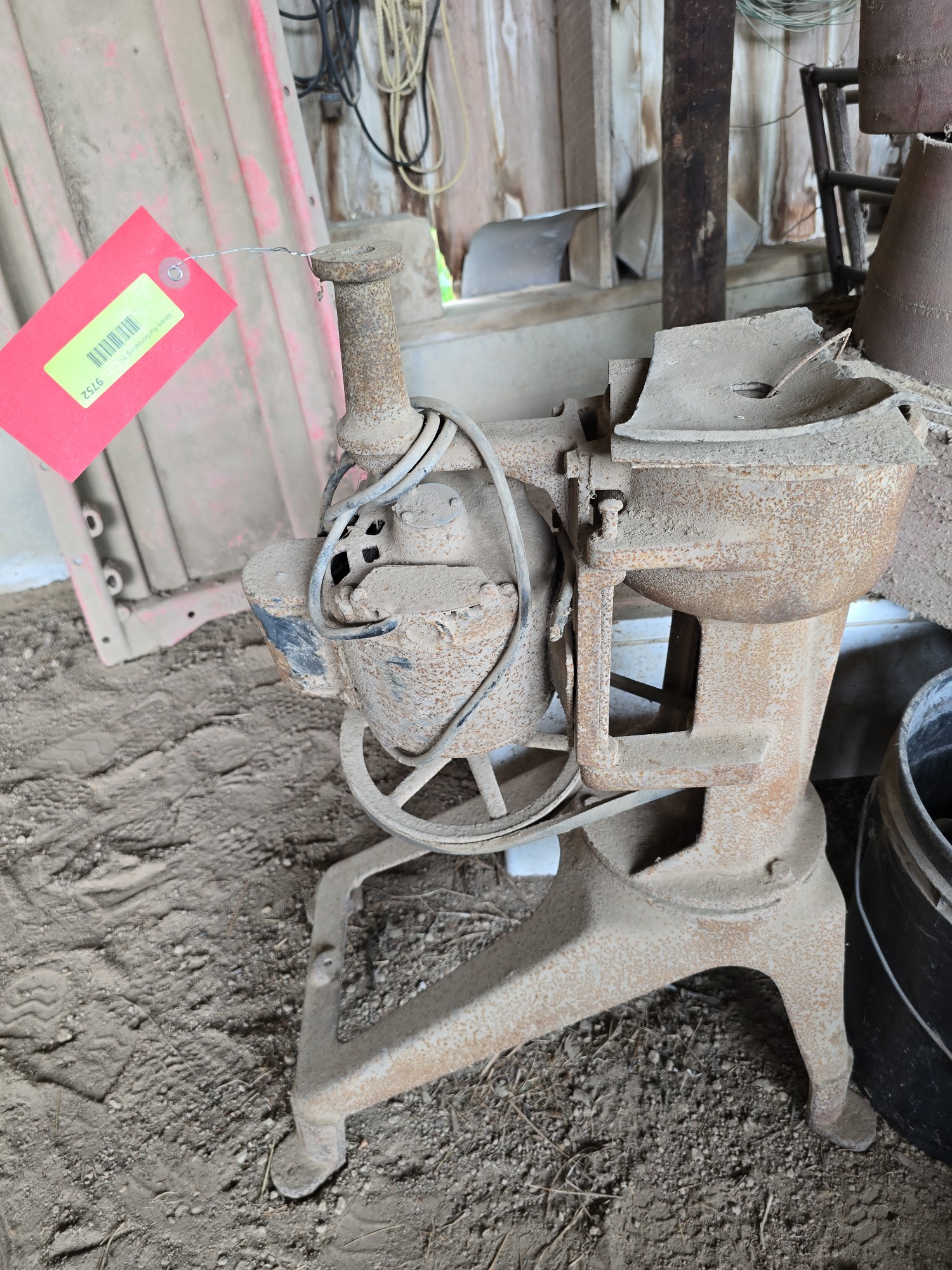 Lot image 1