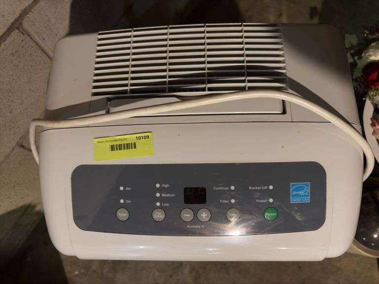 SoleUSAir 70 pint dehumidifier