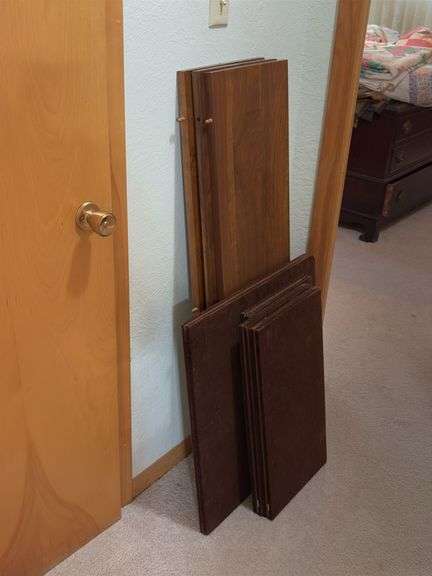 Kraus Furniture Amana walnut gate leg drop leaf dining table 45 x 60 with (3) 12" leaves, table pads, turned legs.