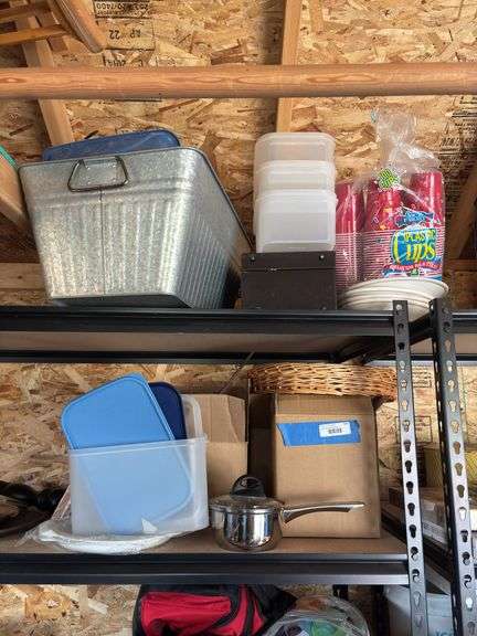 Assorted kitchenwares, including plastic storage items, large wash tub style drink bin, platters, new in package items