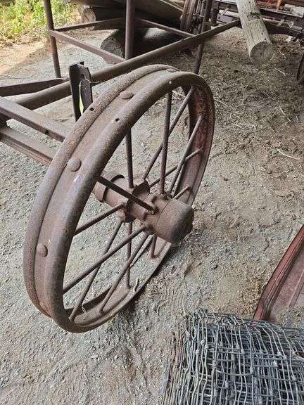 Steel wheeled running gear