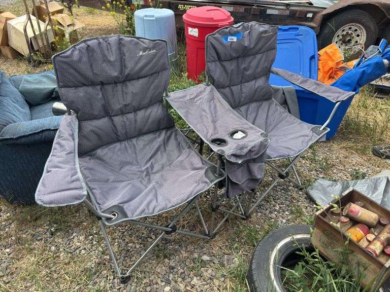 Double folding chair