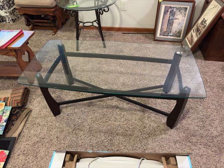 23 x 46 glass top metal legged coffee table
