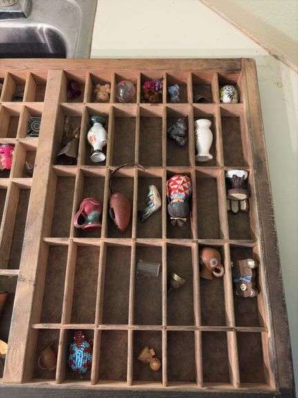 Printers tray and tchotchkes