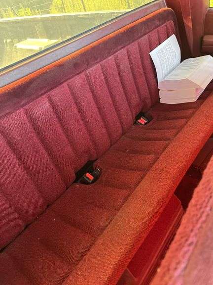 1989 Chevy Silverado 2500 4WD 5.7L gas engine Odometer shows 95784, new battery, NEEDS brakes, extended cab, headliner cloth is loose, power windows, locks, 8' box w/liner, tires are excellent, interior is very good.  Link in description for video WIRE TRANSFER REQUIRED