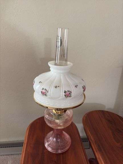 Aladdin kerosene lamp with pink Lincoln drape font, #23 burner, shade and correct chimney