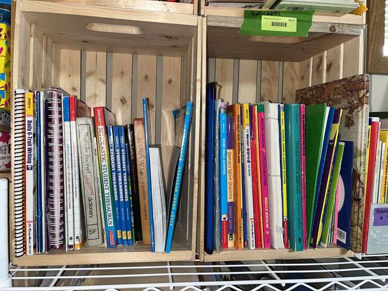 Metal shelf unit and instructional materials