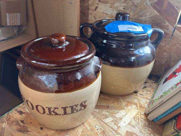 Matching bean pot and cookie jar