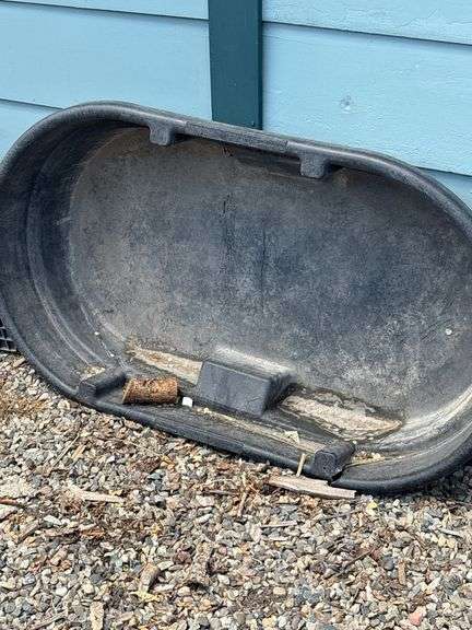 Rubbermaid plastic stock tank. Does have a crack - use for planter